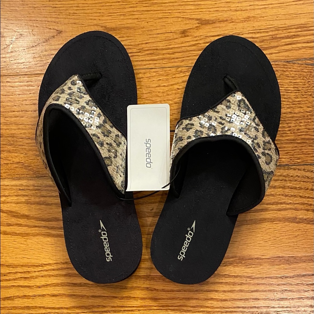 Speedo Sandal, Leopard - Picture 2 of 3